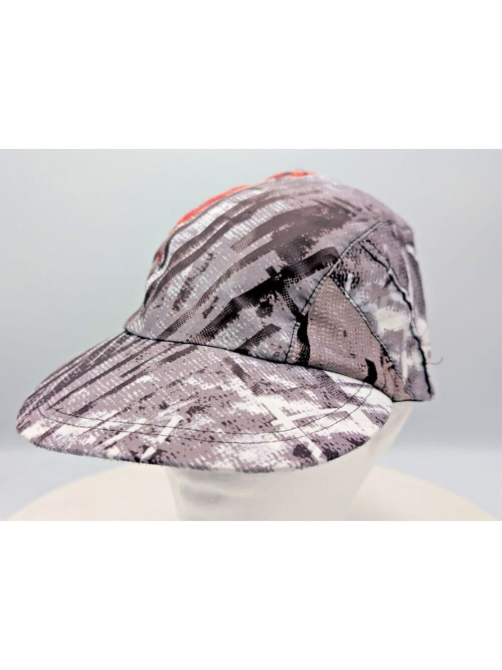 Buff Running Hat One Size Grey & White Lightweight Workout Gorpcore Skater